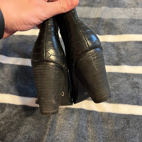 Aldo Black Booties Women's Size 6.5 - Picture 7 of 11